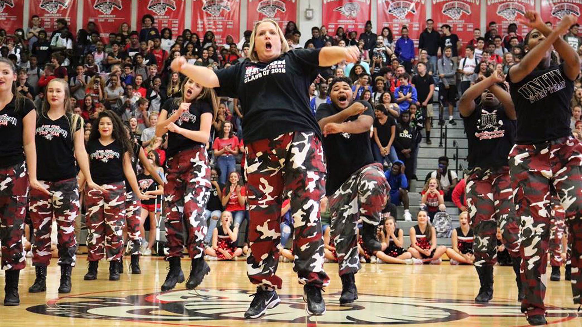 Florida high school principal’s step performance goes viral